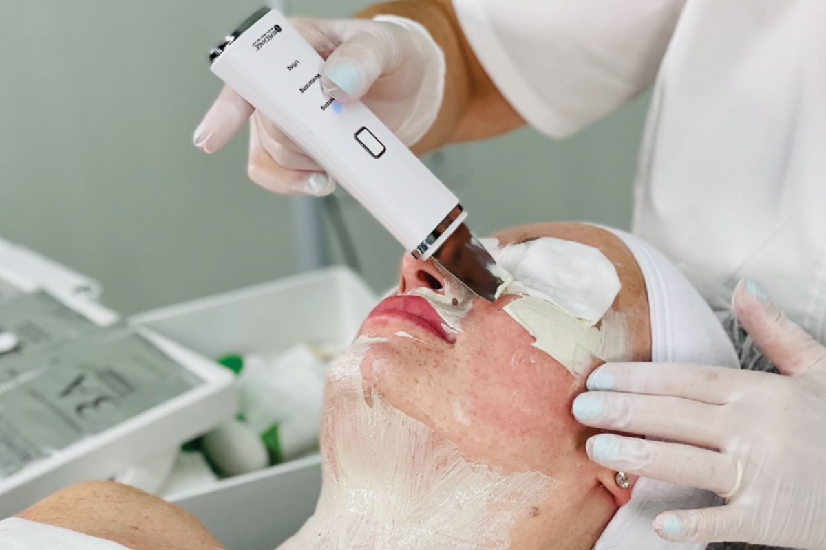 Choosing a Skincare Brand for Your Salon