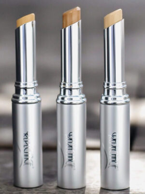 Perfect-Skin-Perfecting-Concealer-Light-5